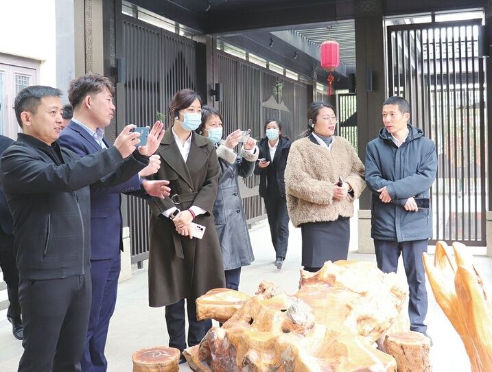 同行交流互鉴 携手共创美好 山东民晟物业管理团队到长江物业参观交流 同行交流互鉴 携手共创美好 山东民晟物业管理团队到长江物业参观交流