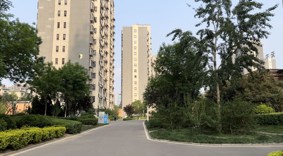 “四美四好”名单公布 长江物业5个项目荣誉上榜