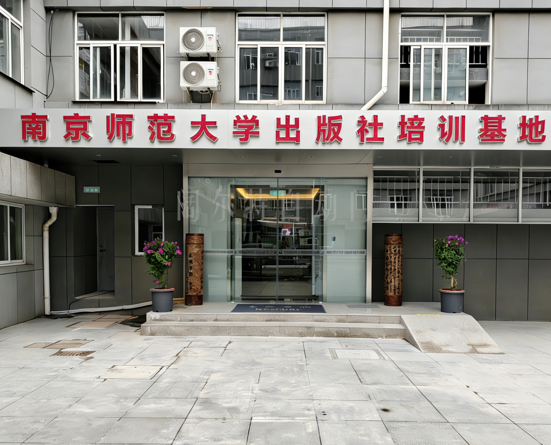 无框自动门