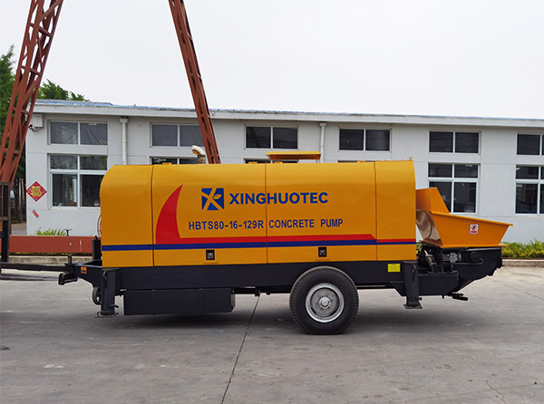 Concrete-Trailer-Pump20