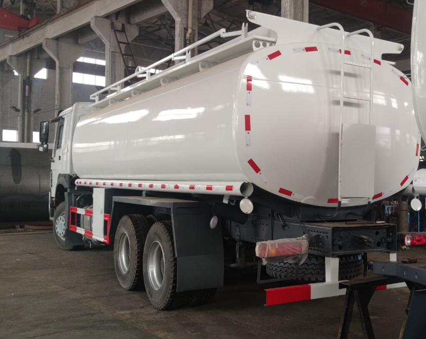 HOWO 6×4 20000L FUEL TANK TRUCK