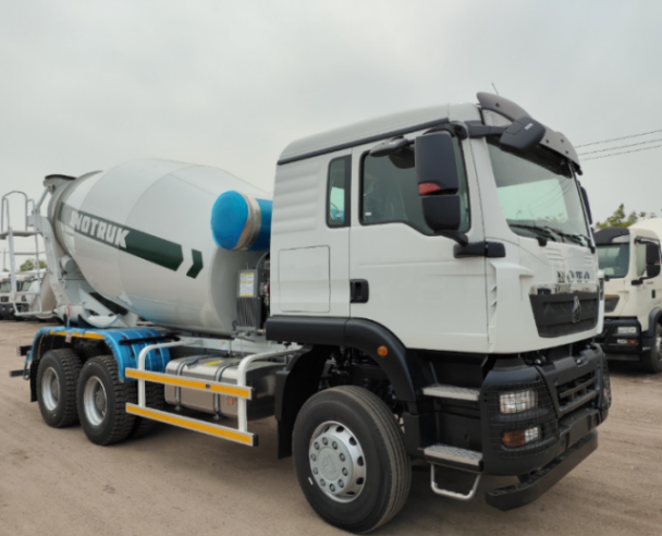 HOWO TX 6X4 10CBM MIXER TRUCK
