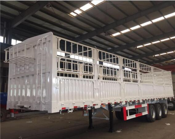 SINOTRUK 3 AXLES STAKE FENCE CARGO TRAILER