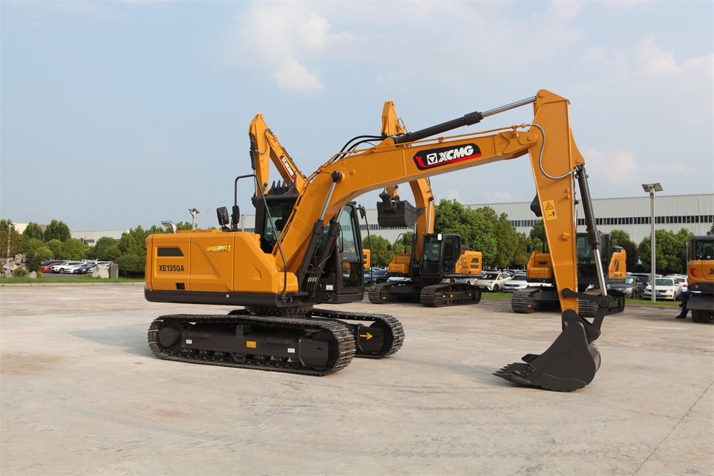 XCMG XE135GA履带挖机