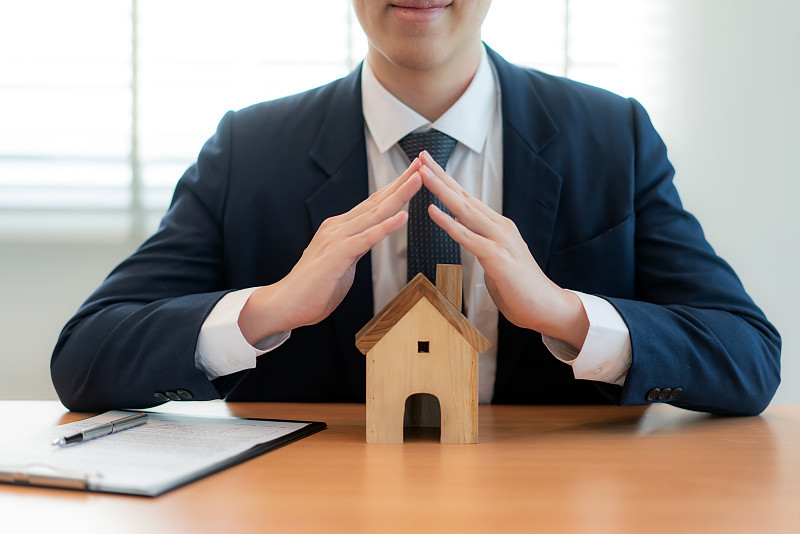 خدمة ما بعد البيع على مدار الساعة