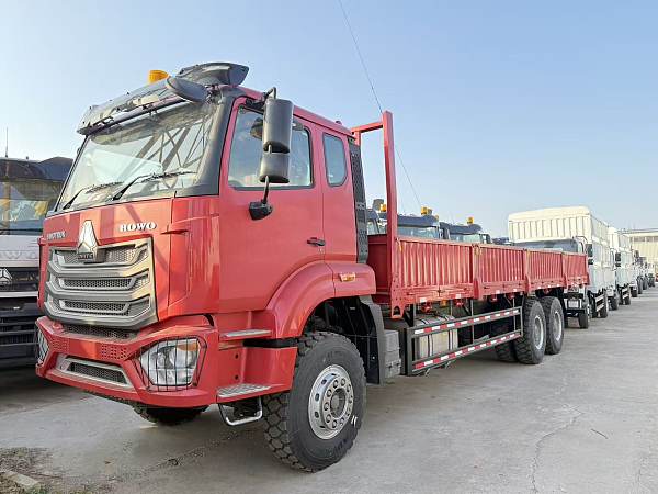 Camion à plateau