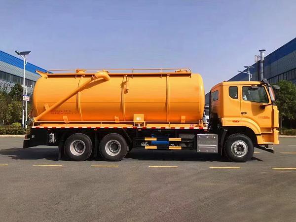 Camion-citerne 3