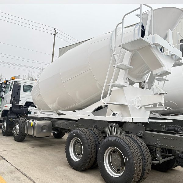Camion malaxeur 5