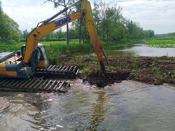 04 Ecological purification pond dredging site